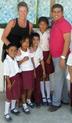 Karen Pansky with a teacher and students from Ocavio Paz school in Zihuatanejo, Mexico.