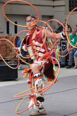 hoop dancer Dallas Arcand